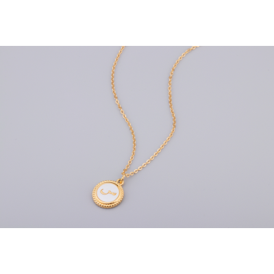 	Golden pendant with insertion of a pearly shell medallion decorated with the letter "Sin"س